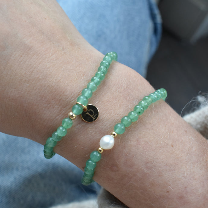 Green Aventurine and Freshwater Pearl skinny bracelet