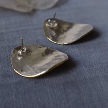 Load image into Gallery viewer, Honesty Earrings